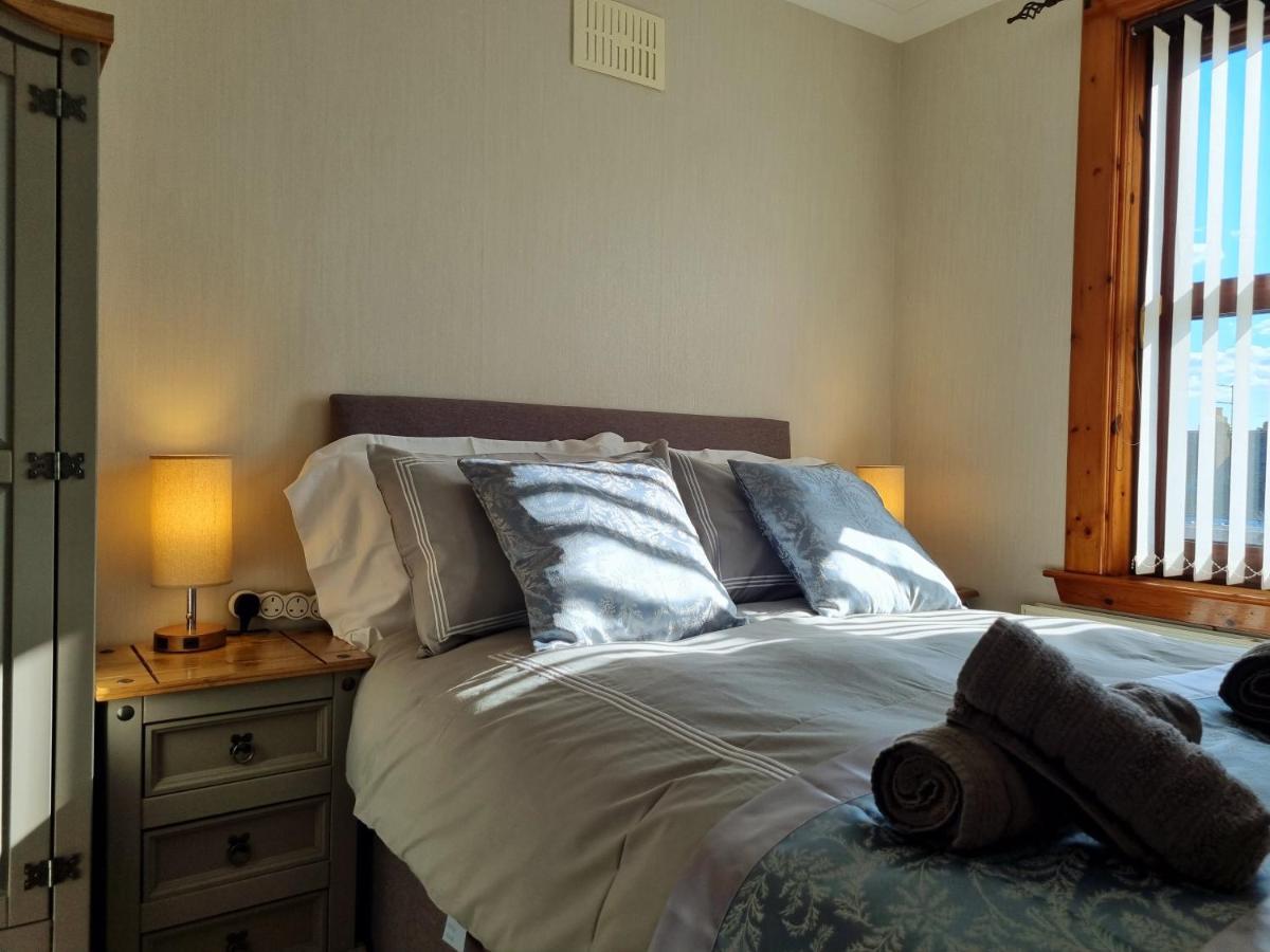 Inverness City 3 Bedroom House Free Parking 외부 사진