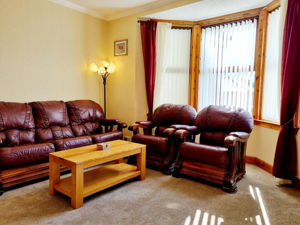 Inverness City 3 Bedroom House Free Parking 외부 사진