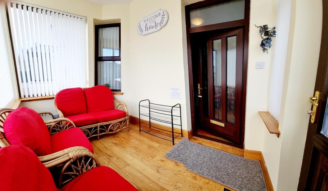 Inverness City 3 Bedroom House Free Parking 외부 사진