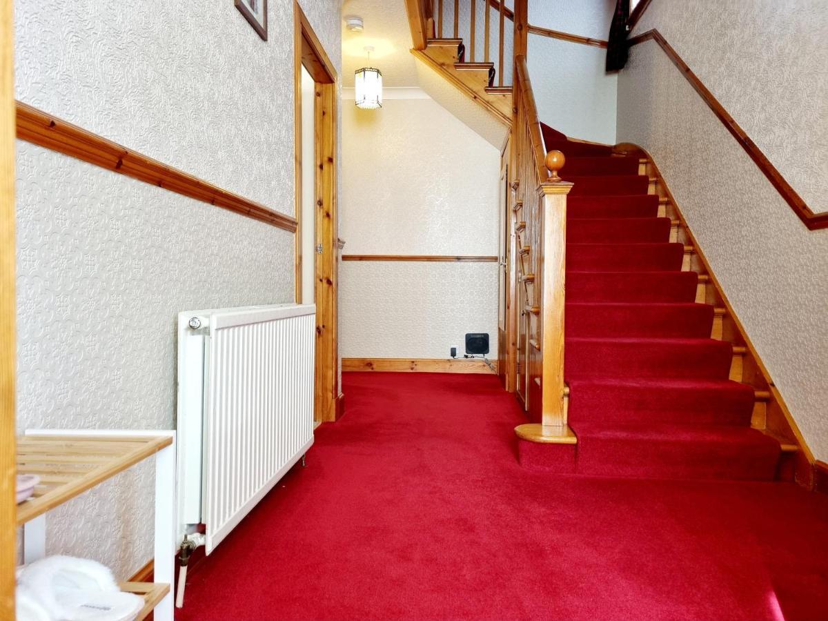Inverness City 3 Bedroom House Free Parking 외부 사진